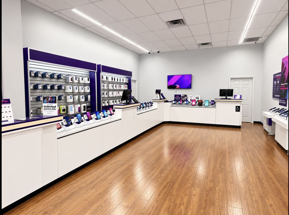 Metro by T-Mobile 4005 W 3rd St - 4005 W 3rd St 