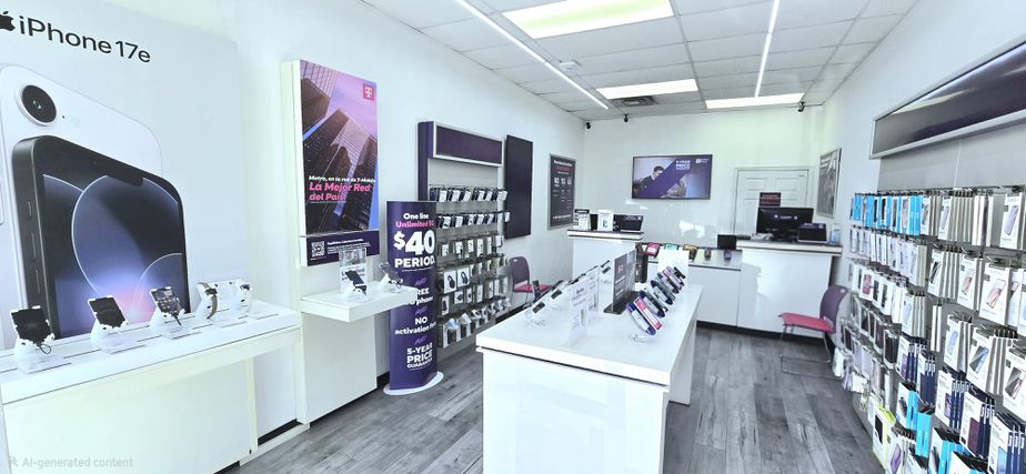 Metro by T-Mobile 2637 Little York Rd - 2637 Little York Rd 