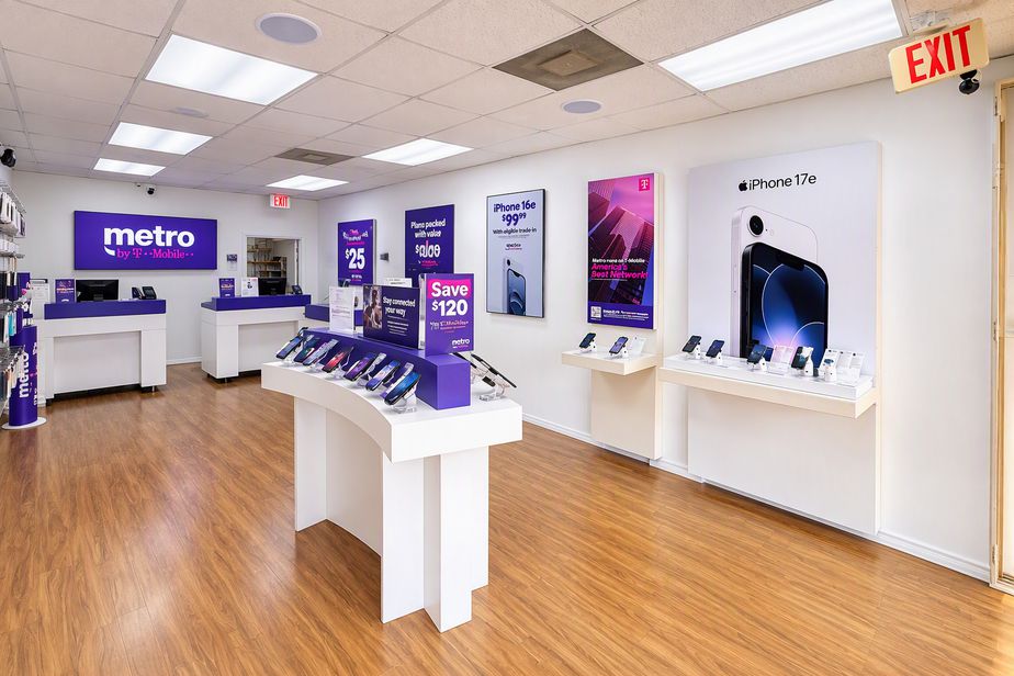 Metro by T-Mobile 2166 Texas Pkwy - 2166 Texas Pkwy 