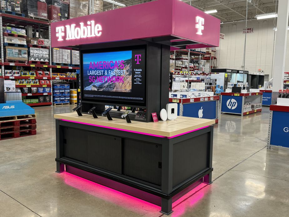 Exterior photo of T-Mobile Store at Sam's Club Utica MI, Utica, MI