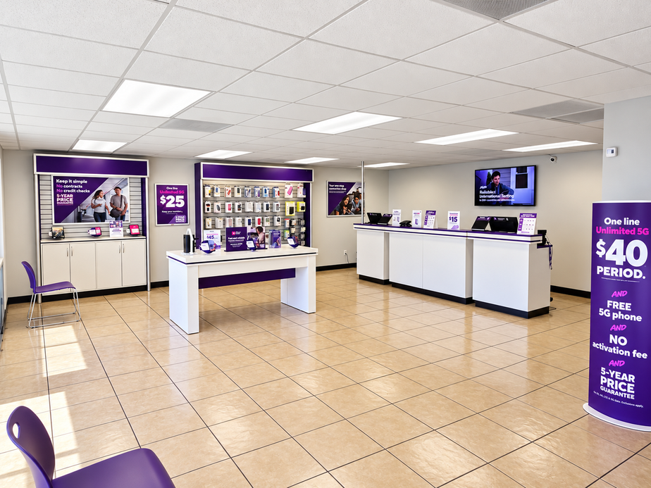 Metro by T-Mobile 1502 W Saint Marys Rd - 1502 W Saint Marys Rd 