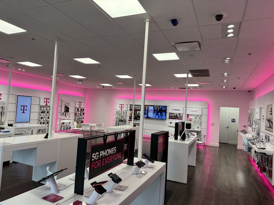 Interior photo of T-Mobile Store at Douglas & Mulberry, Lees Summit, MO