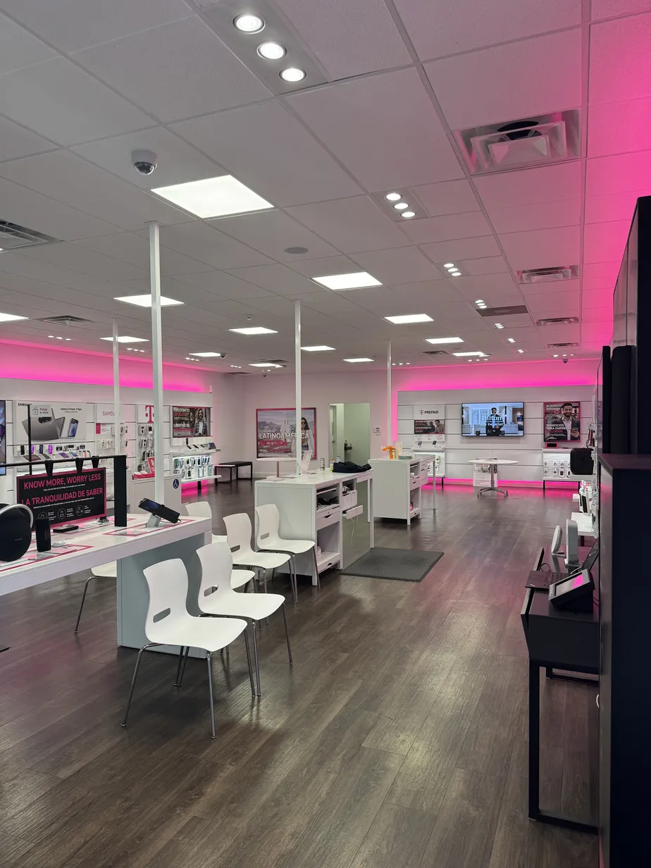  Interior photo of T-Mobile Store at Wynnewood Village, Dallas, TX 