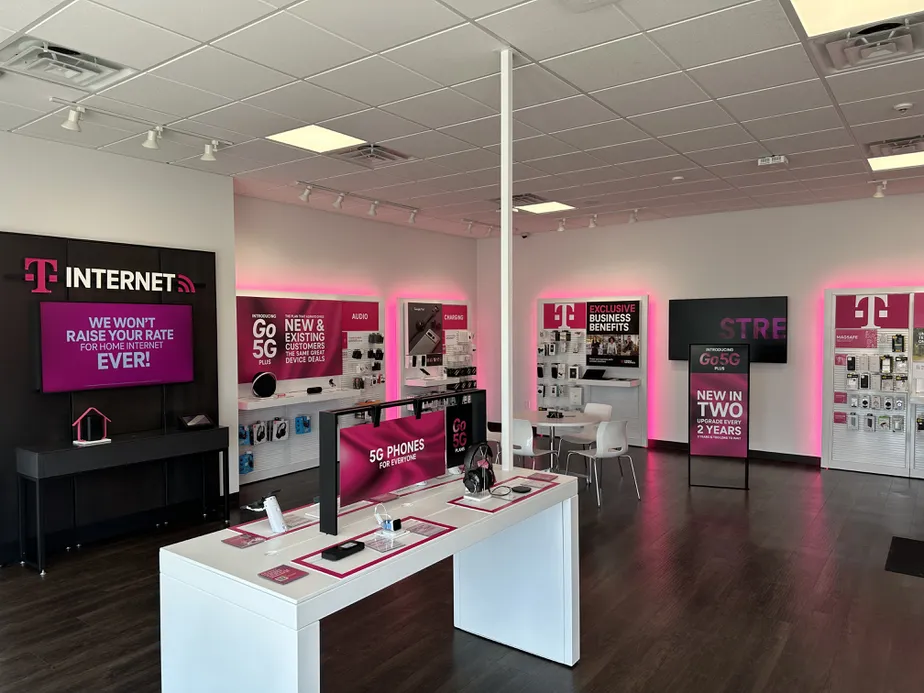  Interior photo of T-Mobile Store at W Broadway St & N 2nd Ave, Princeton, IN 