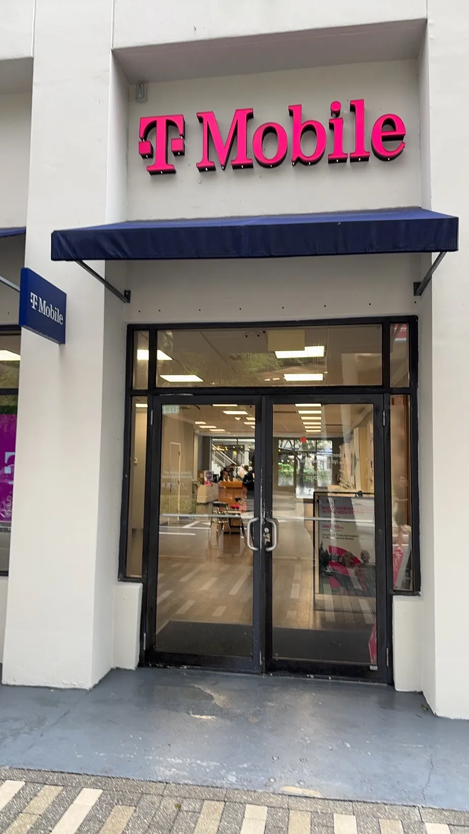  Exterior photo of T-Mobile Store at Mary Brickell Village, Miami, FL 