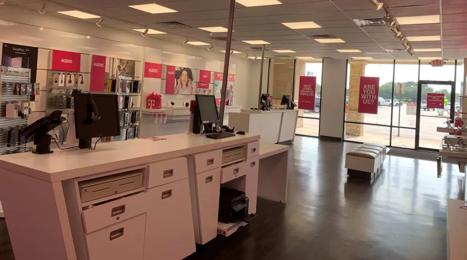 Interior photo of T-Mobile Store at N Velasco Blvd & Cannan Drive, Angleton, TX