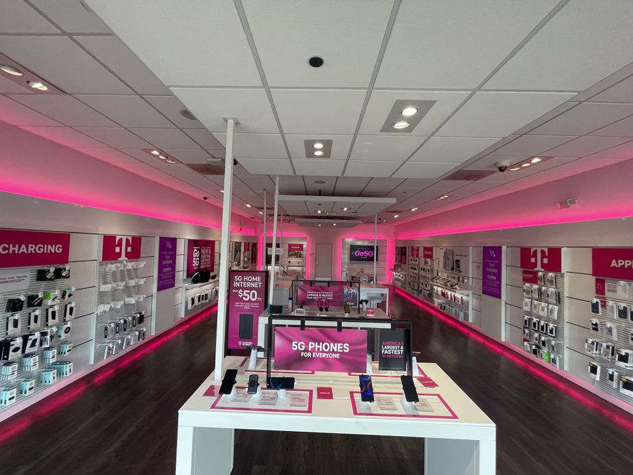 Interior photo of T-Mobile Store at Outside of Fox Valley Mall, Aurora, IL