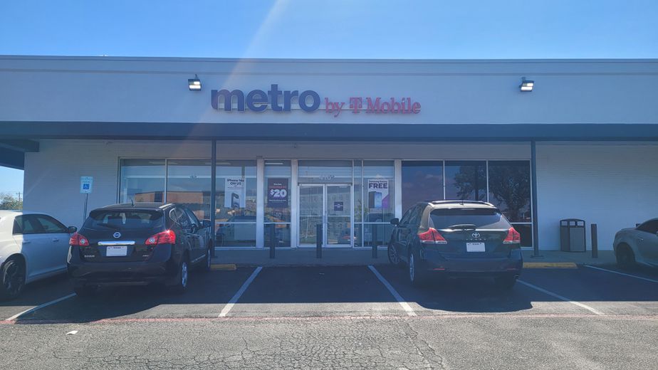 Metro by T-Mobile 410 E Wheatland Rd - 410 E Wheatland Rd 