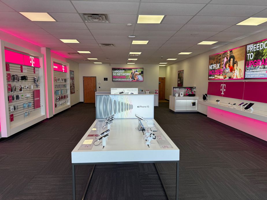 Interior photo of T-Mobile Store at Town & Country Shopping Center, Ontario, OH