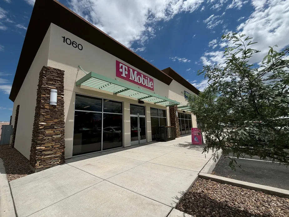  Exterior photo of T-Mobile Store at S Harrison Rd & E Old Spanish Trail, Tucson, AZ 