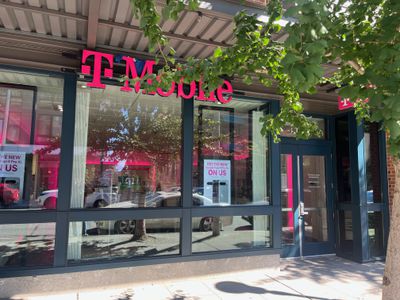 T-Mobile Authorized Retailer