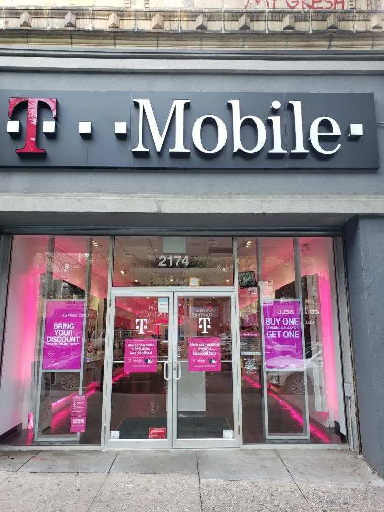  Exterior photo of T-Mobile store at White Plains Rd & Lydig Avenue, Bronx, NY 