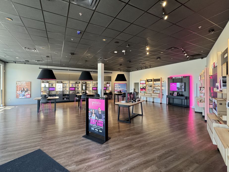 Interior photo of T-Mobile Store at Happy Valley Towne Center, Phoenix, AZ