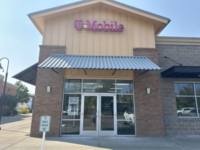 T-Mobile Authorized Retailer