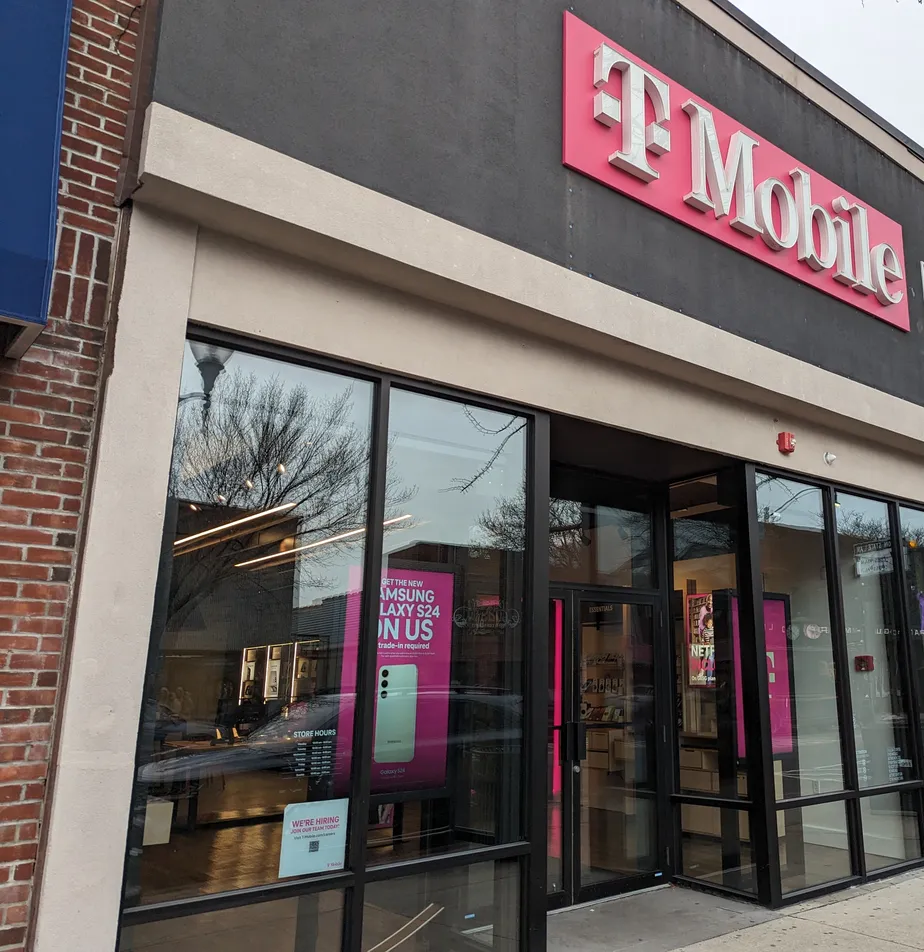 Exterior photo of T-Mobile Store at E Main St & N Ocean Ave, Patchogue, NY 