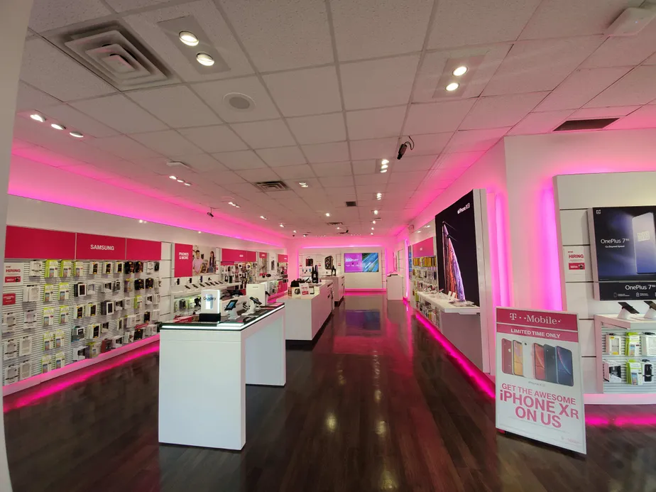 Interior photo of T-Mobile Store at Nicholasville, Lexington, KY