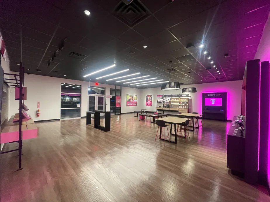 Interior photo of T-Mobile Store at US 90 & Walmart Dr, Waveland, MS