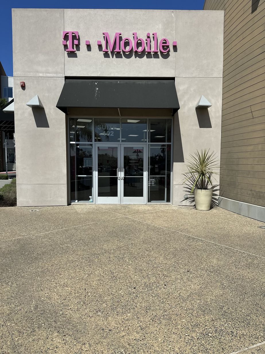 Exterior photo of T-Mobile Store at Palm Ave & 9th St, Imperial Beach, CA