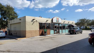 Image gallery for 7-Eleven