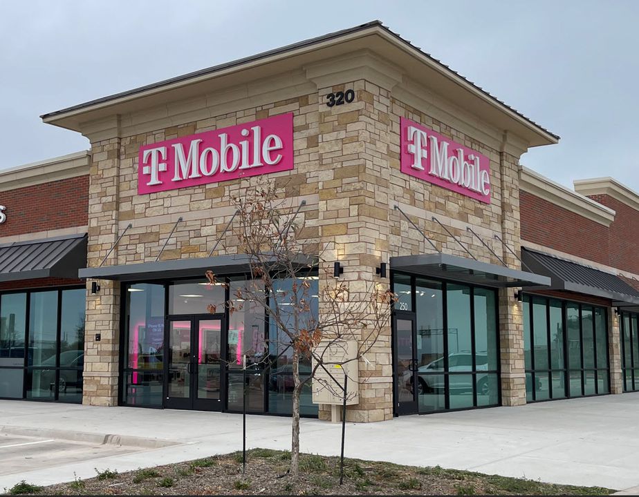 Exterior photo of T-Mobile Store at NW Pkwy & Speer St, Azle, TX