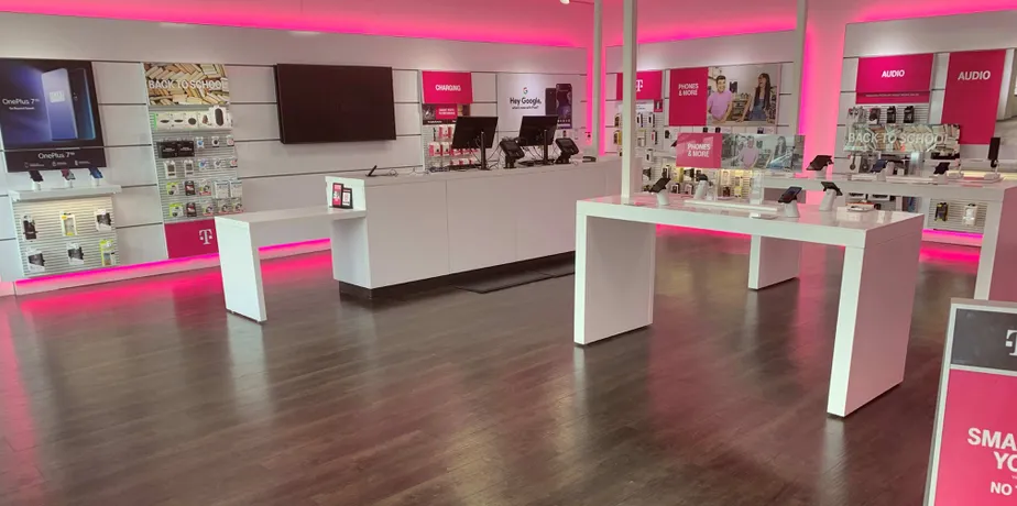  Interior photo of T-Mobile Store at S Broadway St & W Knight St 2, Portland, TN 