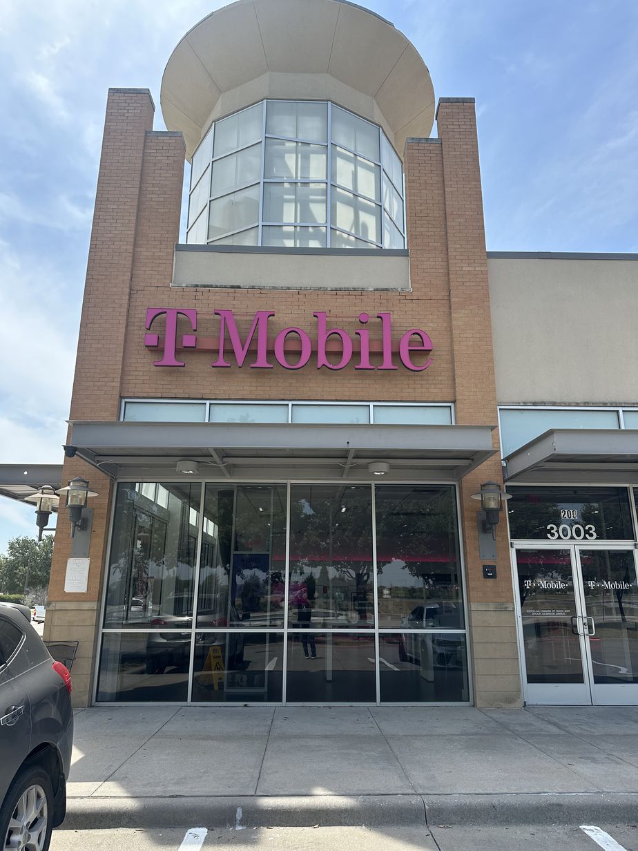 Exterior photo of T-Mobile Store at Firewheel, Garland, TX