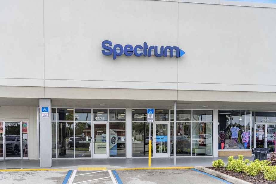 Spectrum - 1375-1381 South Babcock St 