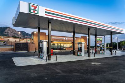 Image gallery for 7-Eleven