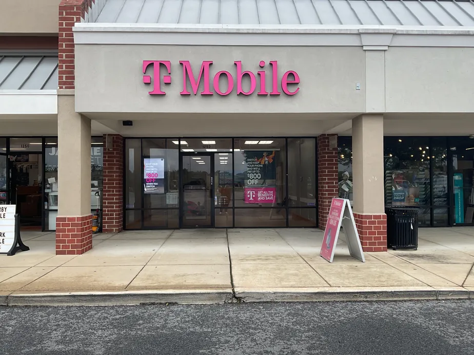  Exterior photo of T-Mobile Store at St Charles Towne Plaza, Waldorf, MD 