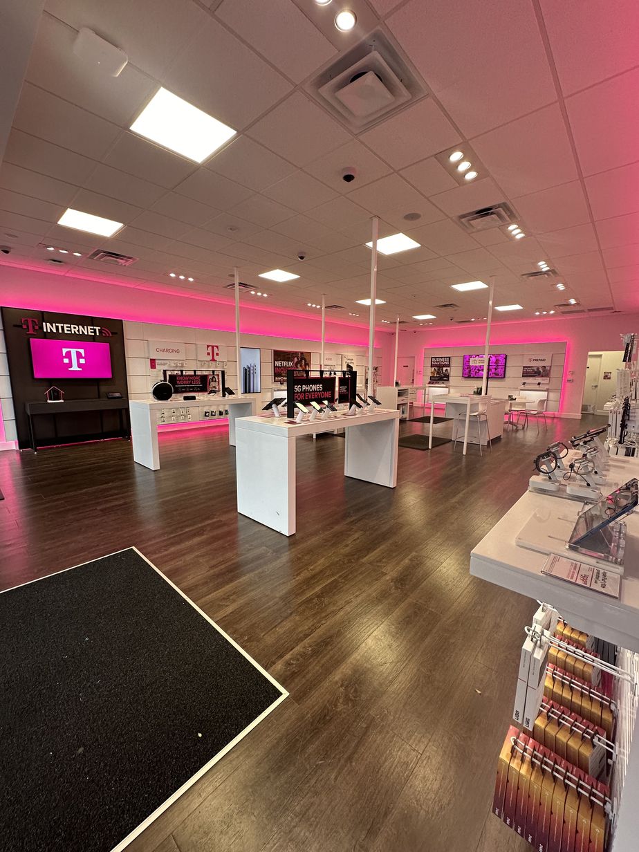 Interior photo of T-Mobile Store at SR 60 & Providence Road, Brandon, FL