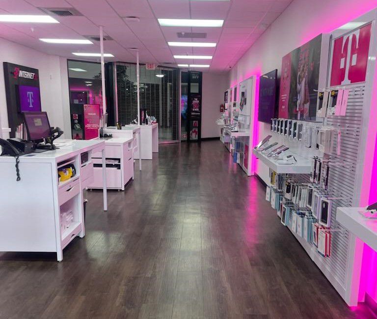 Interior photo of T-Mobile Store at Palouse Mall, Moscow, ID