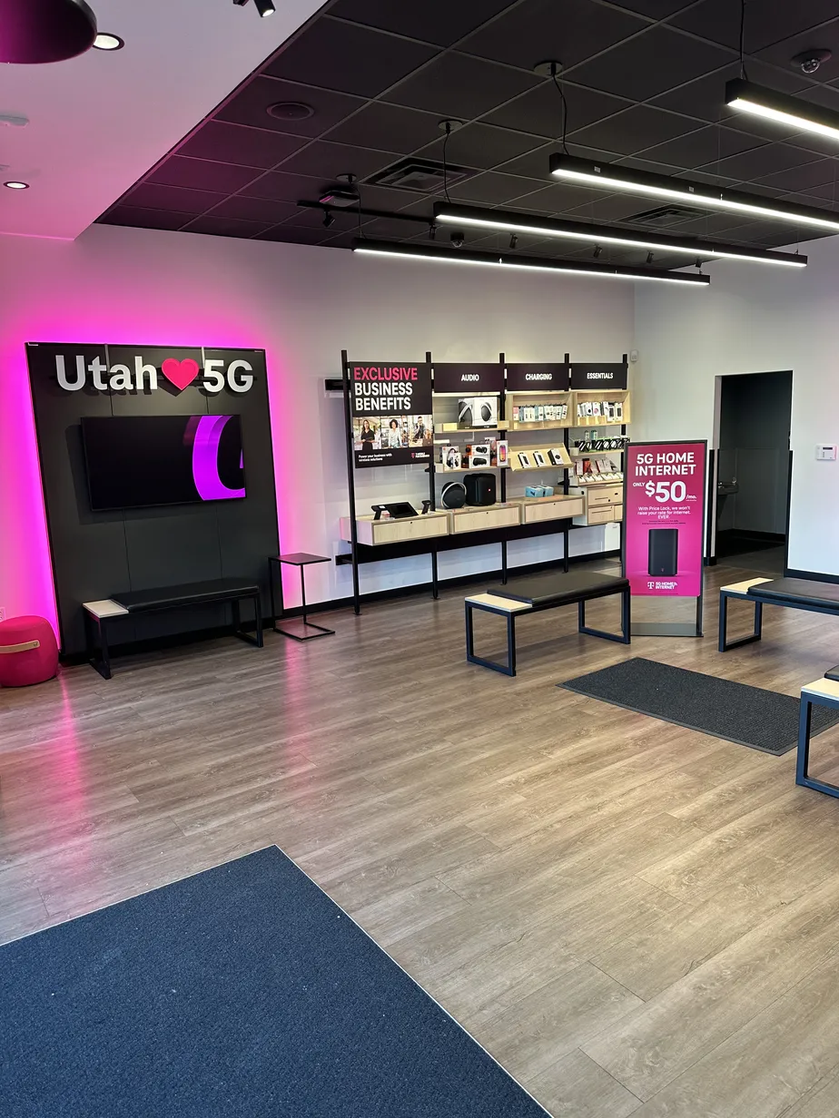  Interior photo of T-Mobile Store at Orem Center, Orem, UT 