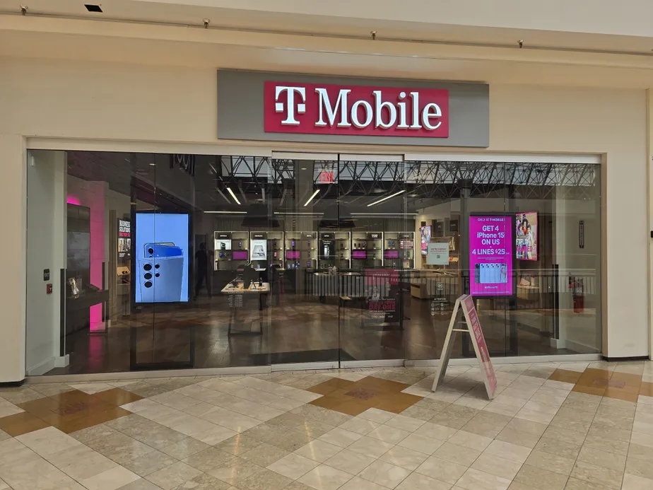  Exterior photo of T-Mobile Store at Oxford Valley Mall - 2nd Floor, Langhorne, PA 