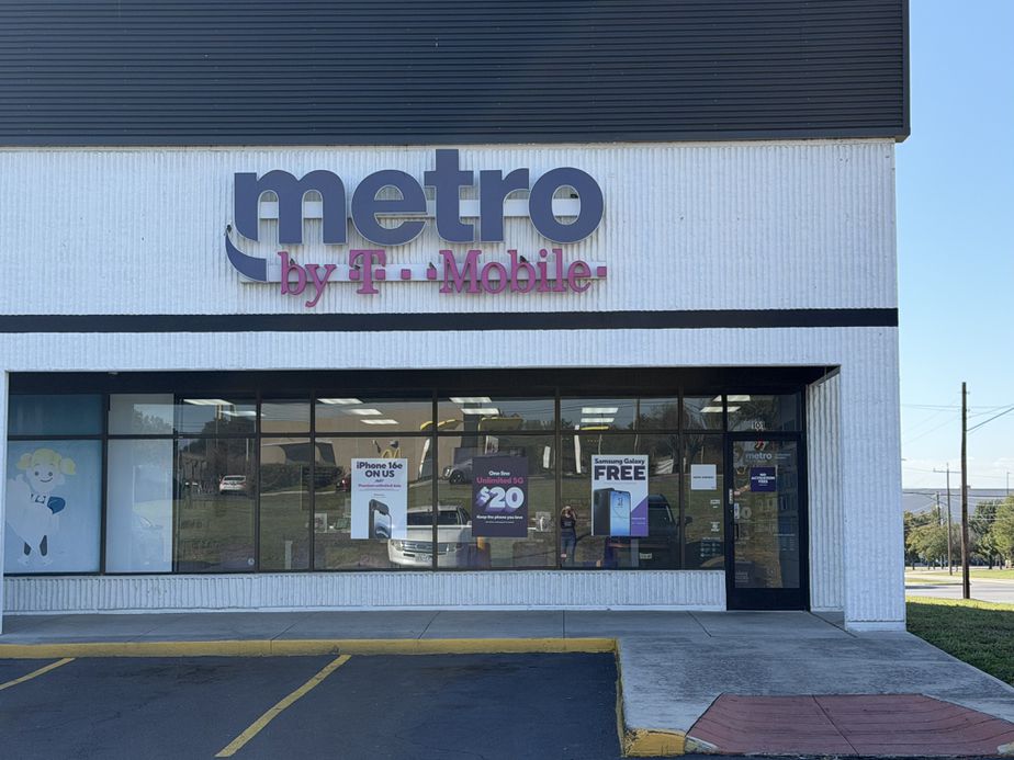 Metro by T-Mobile 5710 Walzem Rd - 5710 Walzem Rd 