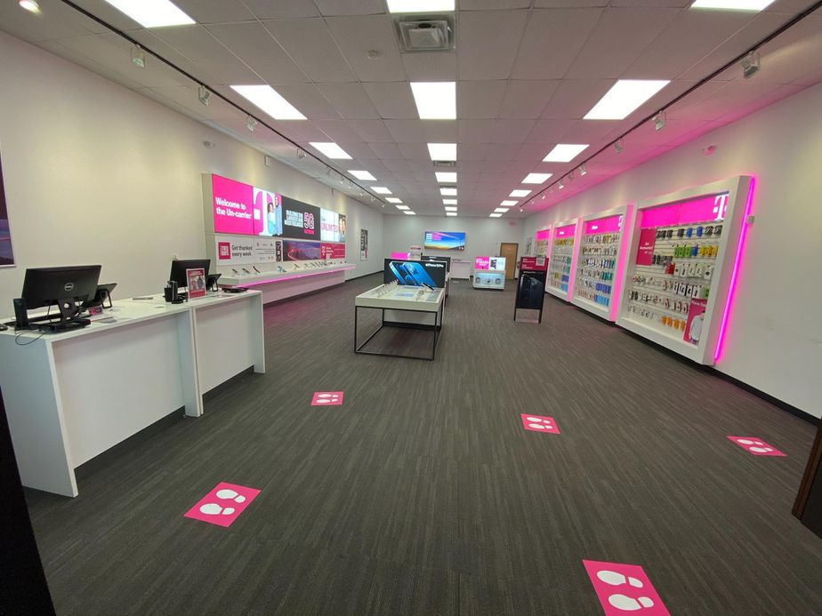 Interior photo of T-Mobile Store at Bay View Plaza, Bridgeport, CT