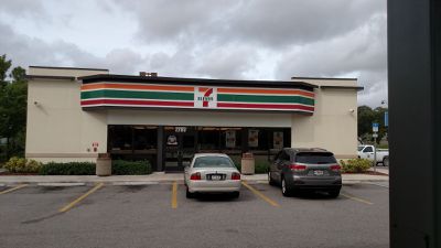 Image gallery for 7-Eleven