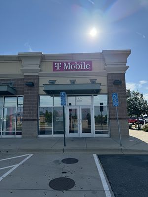 T-Mobile Experience Store