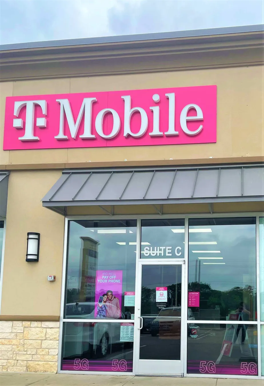 Exterior photo of T-Mobile store at Interstate 45 S & 19th St, Huntsville, TX