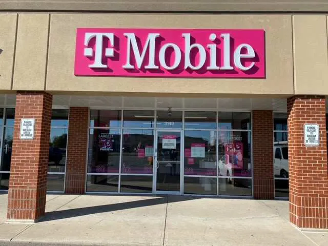 Exterior photo of T-Mobile store at Princeton Rd & Satriale Way, Hamilton, OH