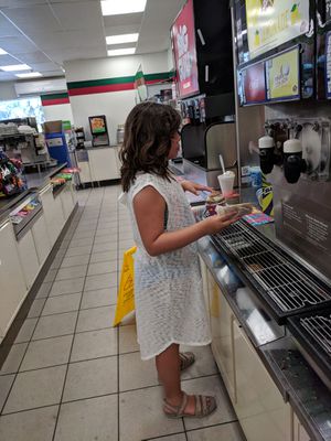 Image gallery for 7-Eleven