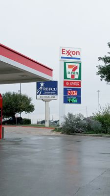 Image gallery for 7-Eleven