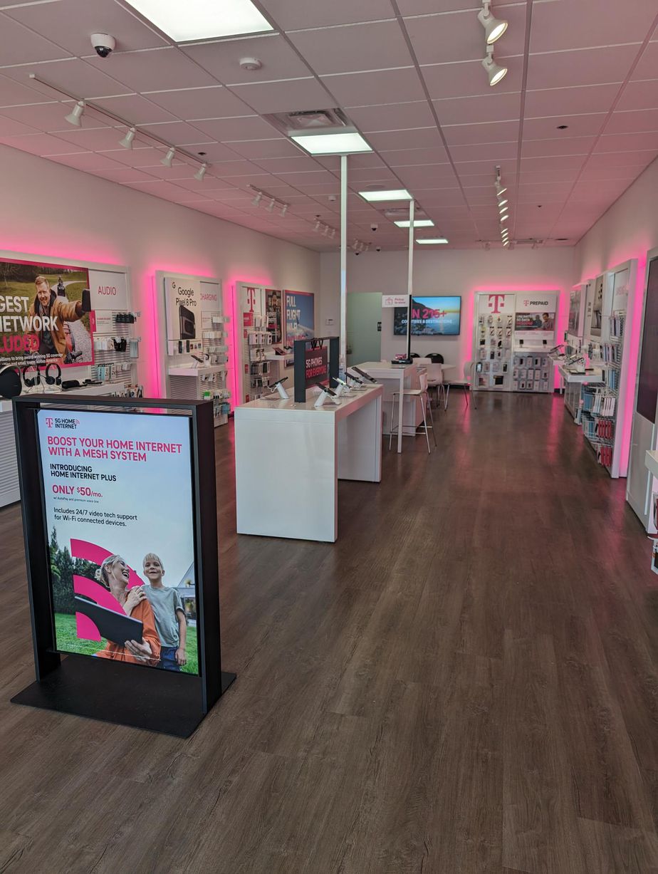 Interior photo of T-Mobile Store at Benns Church & Gumwood, Smithfield, VA