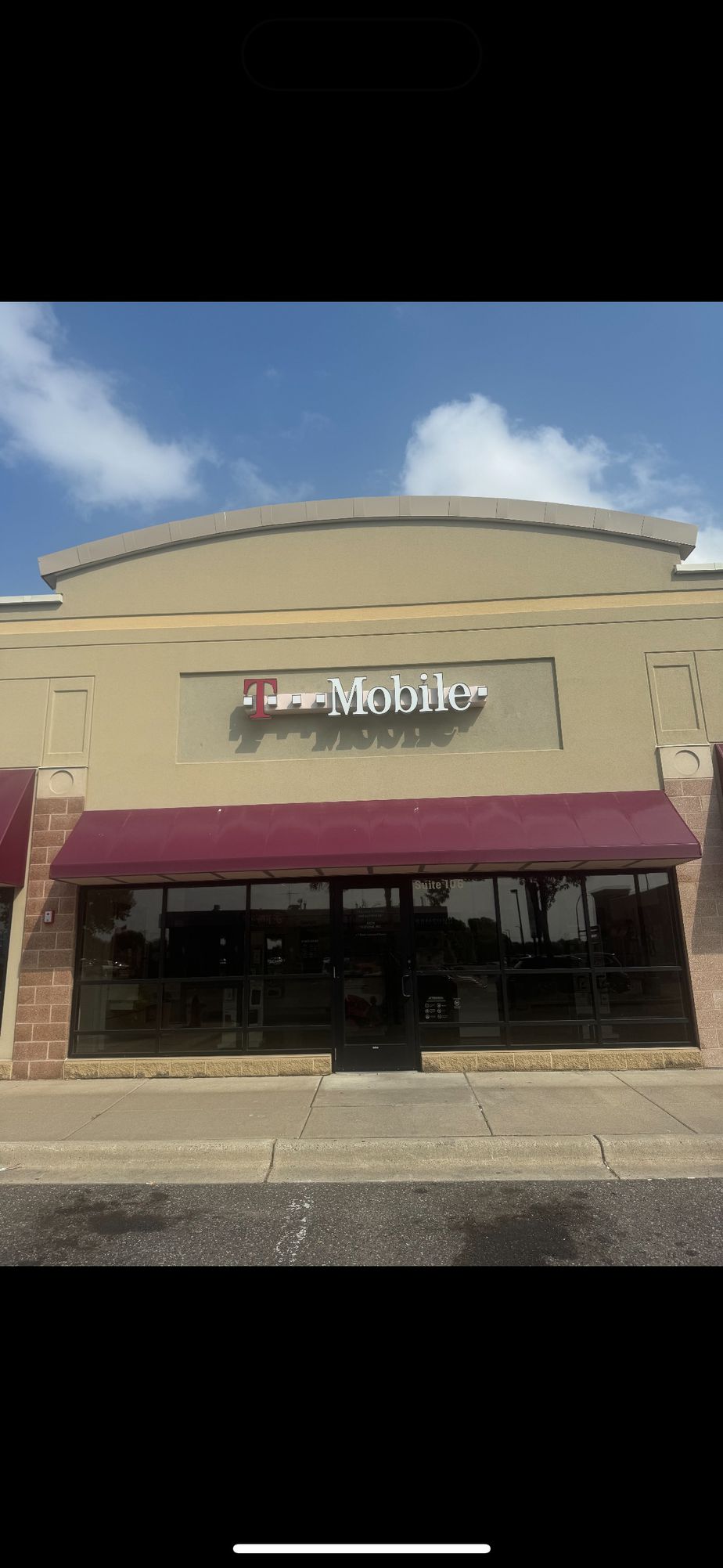 Exterior photo of T-Mobile Store at Cedar St & Chelsea Rd, Monticello, MN