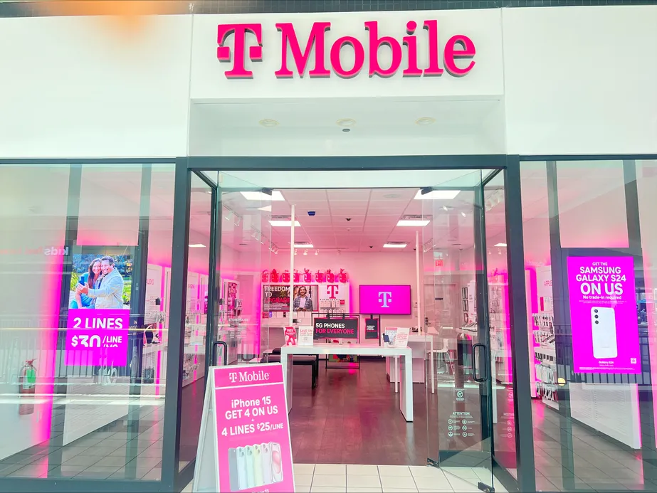  Exterior photo of T-Mobile Store at Mall Of Louisiana, Baton Rouge, LA 