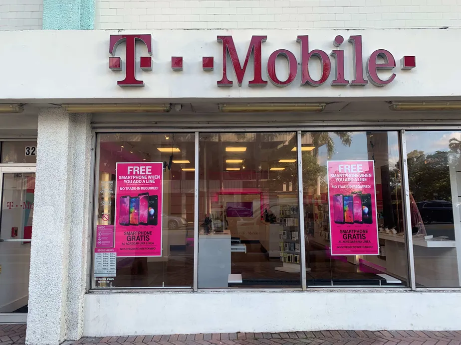 Exterior photo of T-Mobile store at W 41st & Pine Tree Dr, Miami Beach, FL