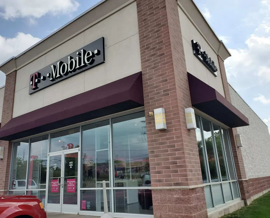 Exterior photo of T-Mobile store at Peach St & Keystone Dr, Erie, PA