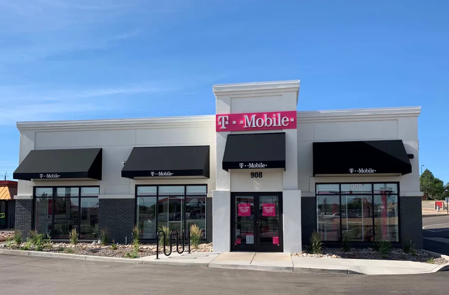 Exterior photo of T-Mobile store at Us Hwy 50 & Club Manor Dr, Pueblo, CO
