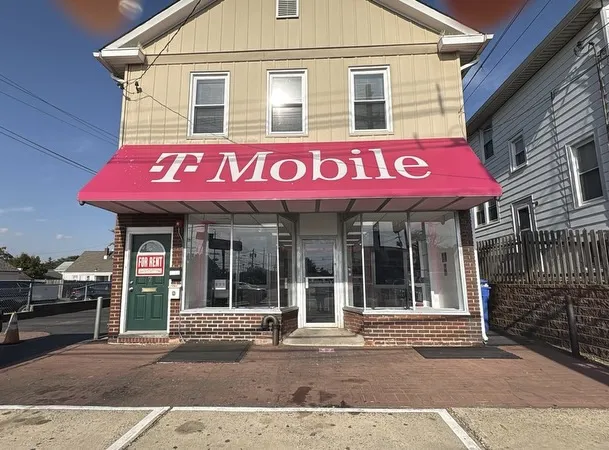  Exterior photo of T-Mobile Store at Georges Rd & Milltown Rd, North Brunswick, NJ 