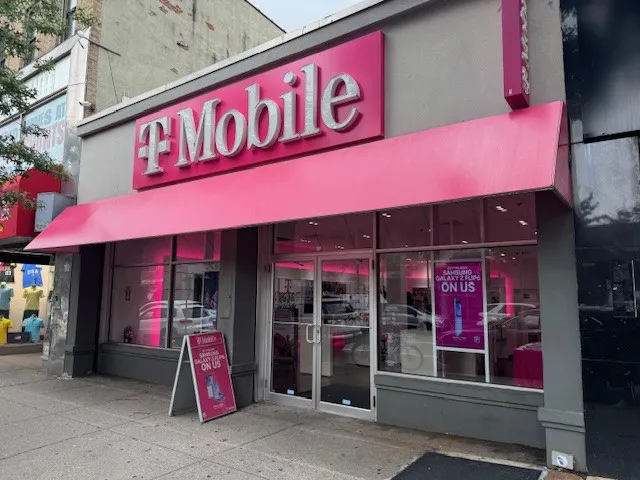  Exterior photo of T-Mobile Store at Steinway & 30th, Astoria, NY 