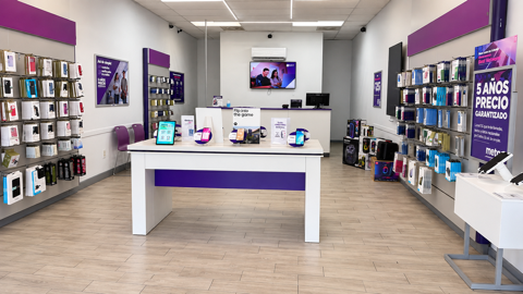 Metro by T-Mobile 2853 S Richey St - 2853 S Richey St 
